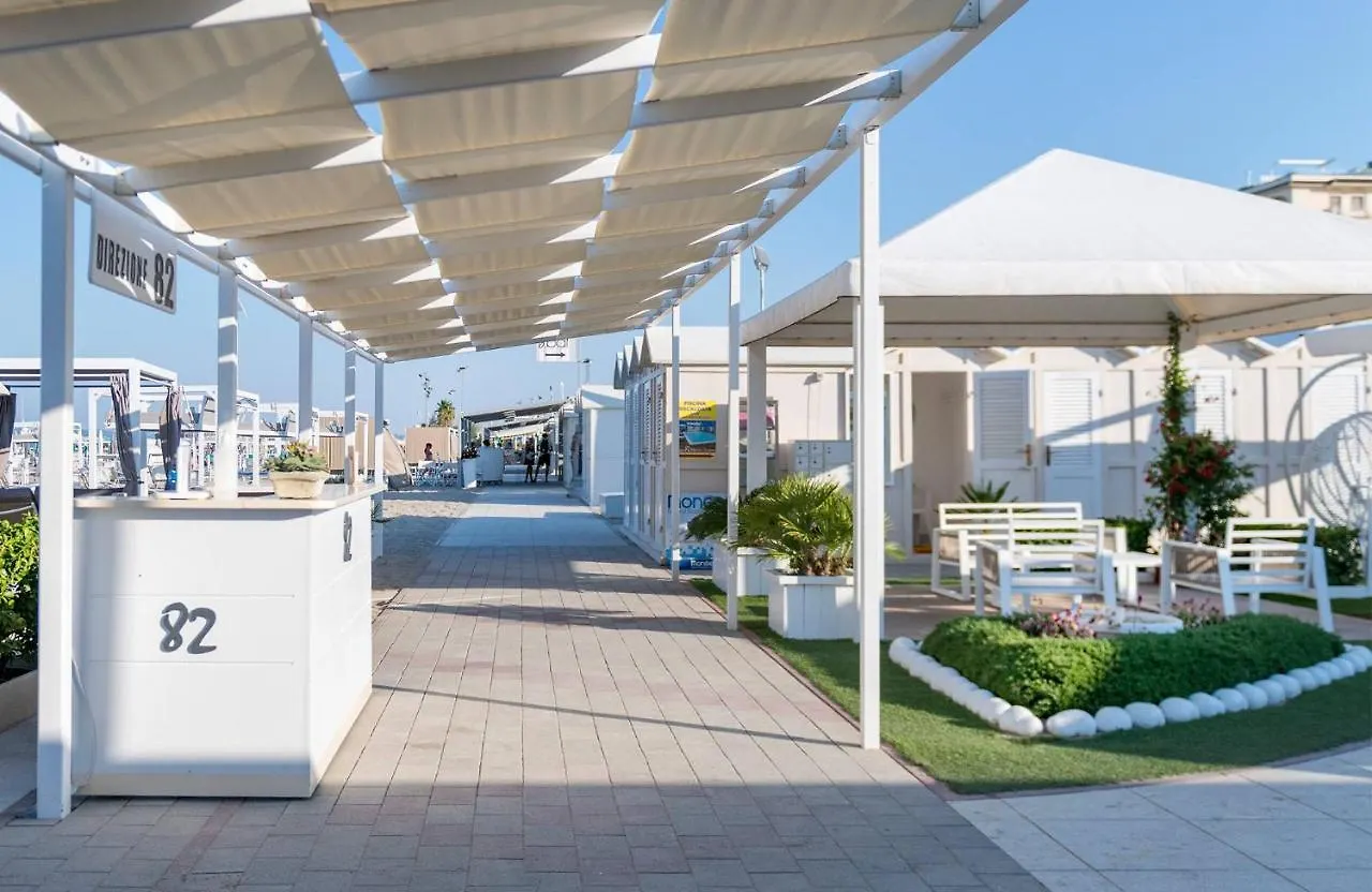 Hotel Stella Riccione 3*,