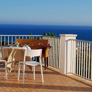 https://villa-eleonora-marina-di-ragusa.sicilyhotelsitaly.net